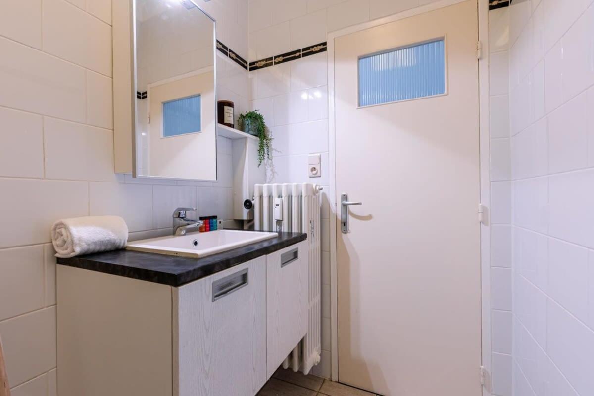 Huswell - Beautiful And Spacious Studio With Side Seaview Knokke-Heist Exterior photo